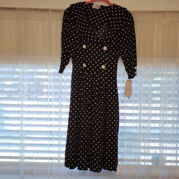 shelly michaels Dresses & Skirts - Shelly Michaels Vintage Black with White Polka Dot Dress, Size: 7/8, NWT